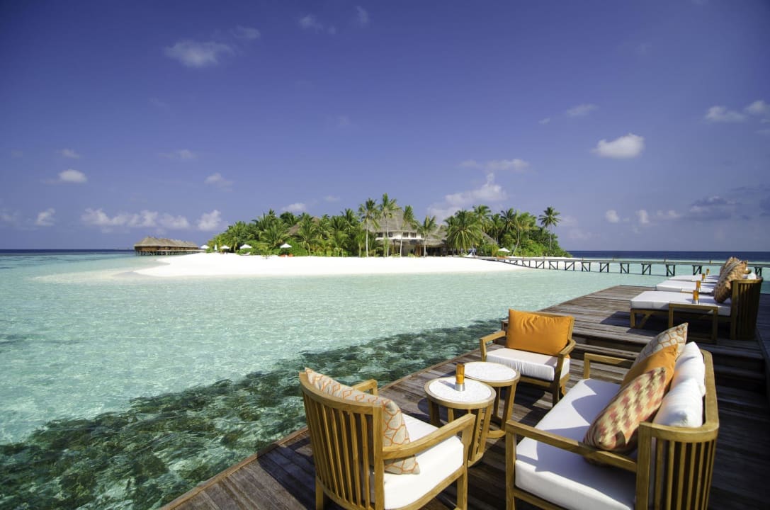 Muraka Ueberwasser Restaurant Mirihi Island Resort