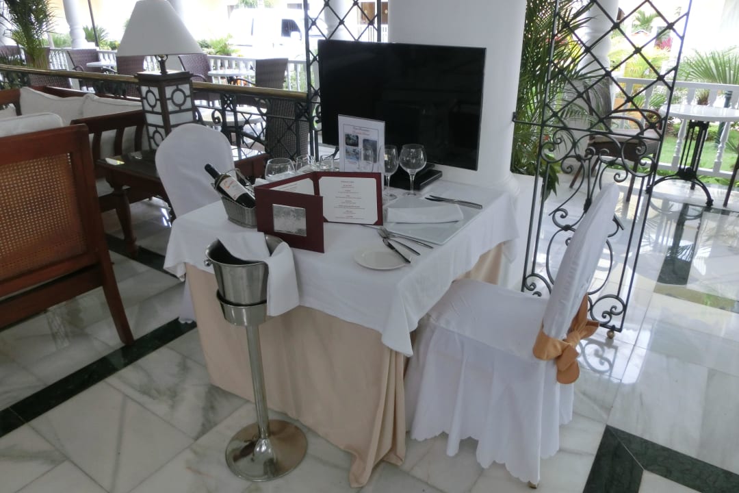 Buchbar für dan Steg am Strand Bahia Principe Luxury Bouganville