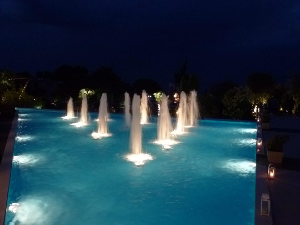 Wasserspiele 2 alltoura Club Hotel Poseidon Palace