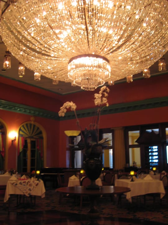 Crystal Room Sandals Royal Bahamian