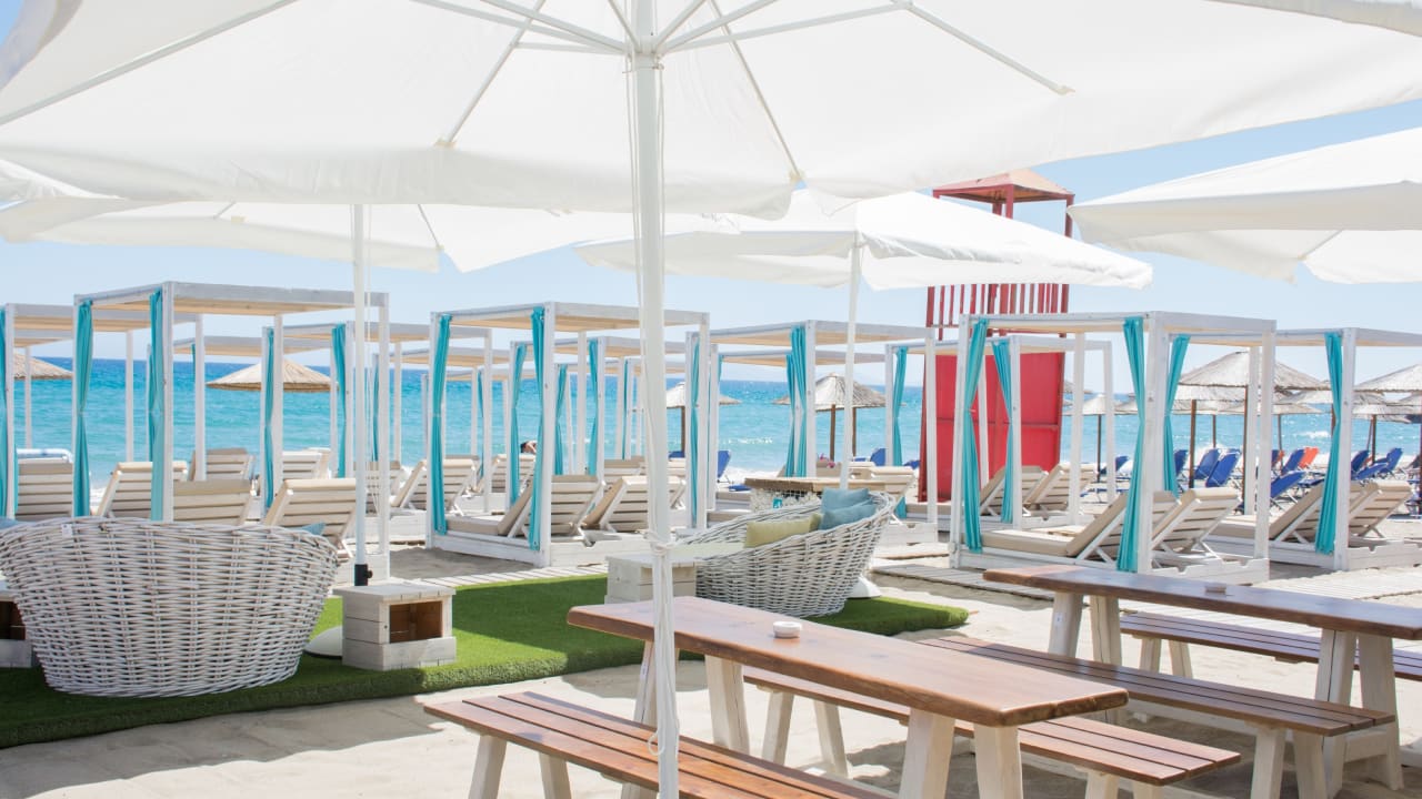 Gastro Yianna Caravel By Checkin