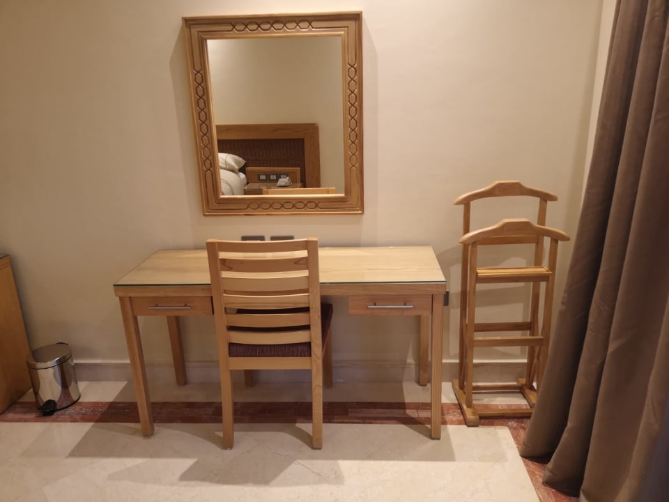 Zimmer Siva Grand Marina