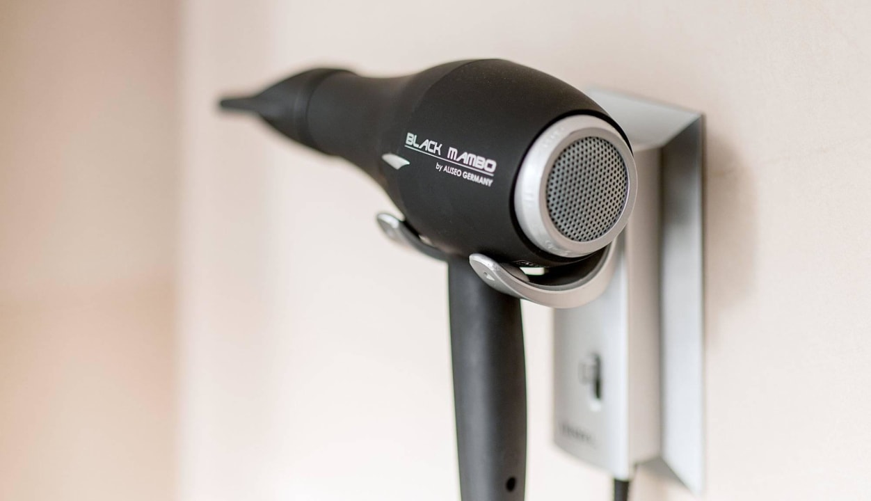 Bathroom - Hairdryer Hotel NH Geneva Airport