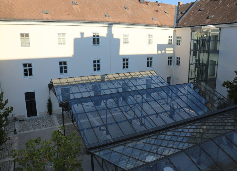 Blick in den Hof Hotel Altes Kloster