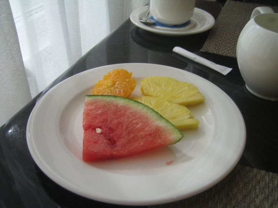 immer frisches Obst vorhanden Hotel NH Leipzig Messe