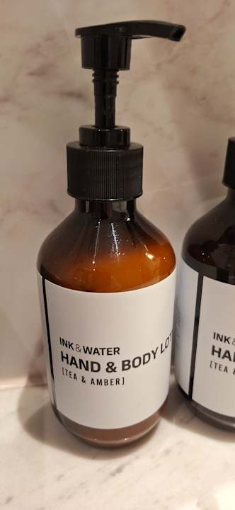 Zimmer Bach Suites Saigon, a Member of Design Hotels