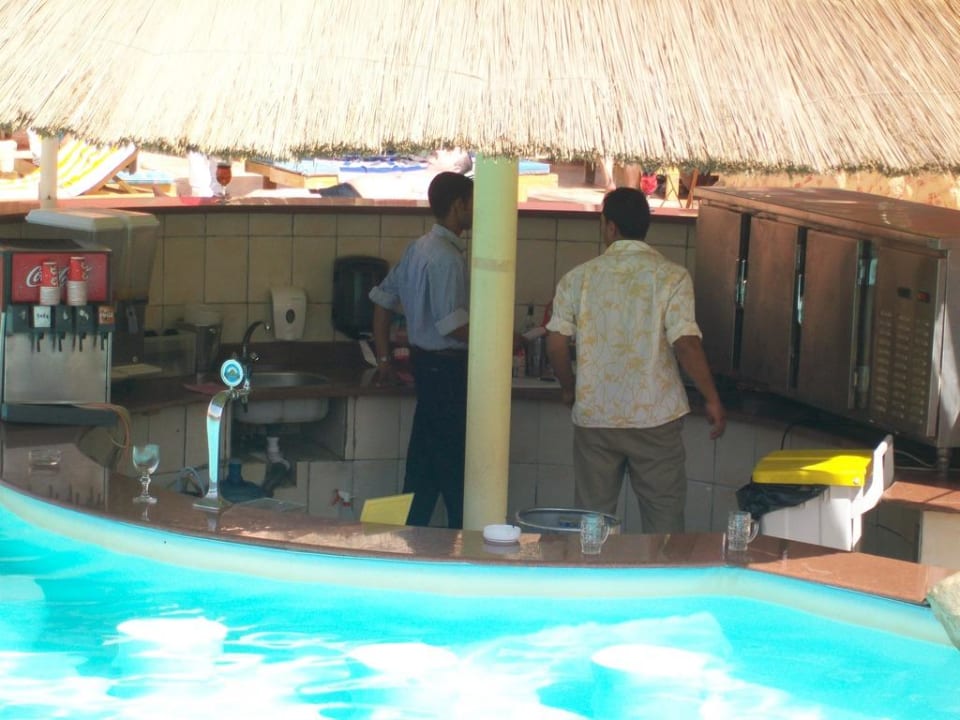 Die Poolbar Pickalbatros Alf Leila Wa Leila Resort - Neverland Hurghada