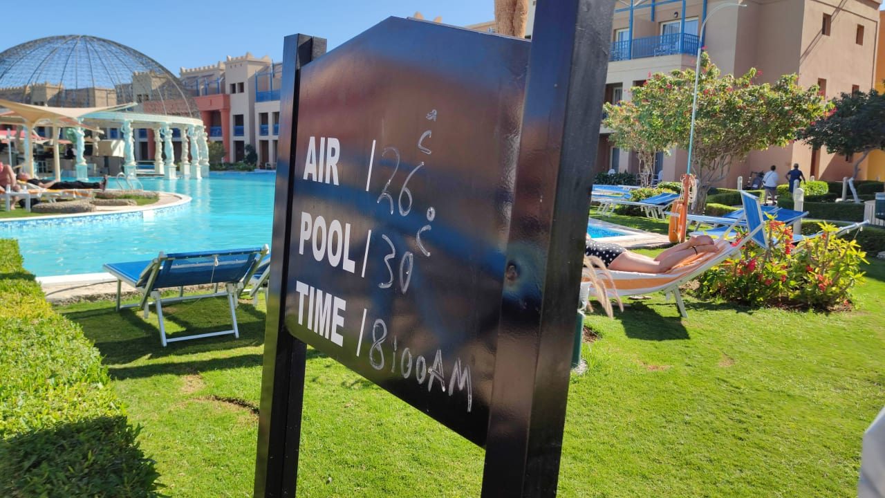 Pool Hotel Titanic Palace