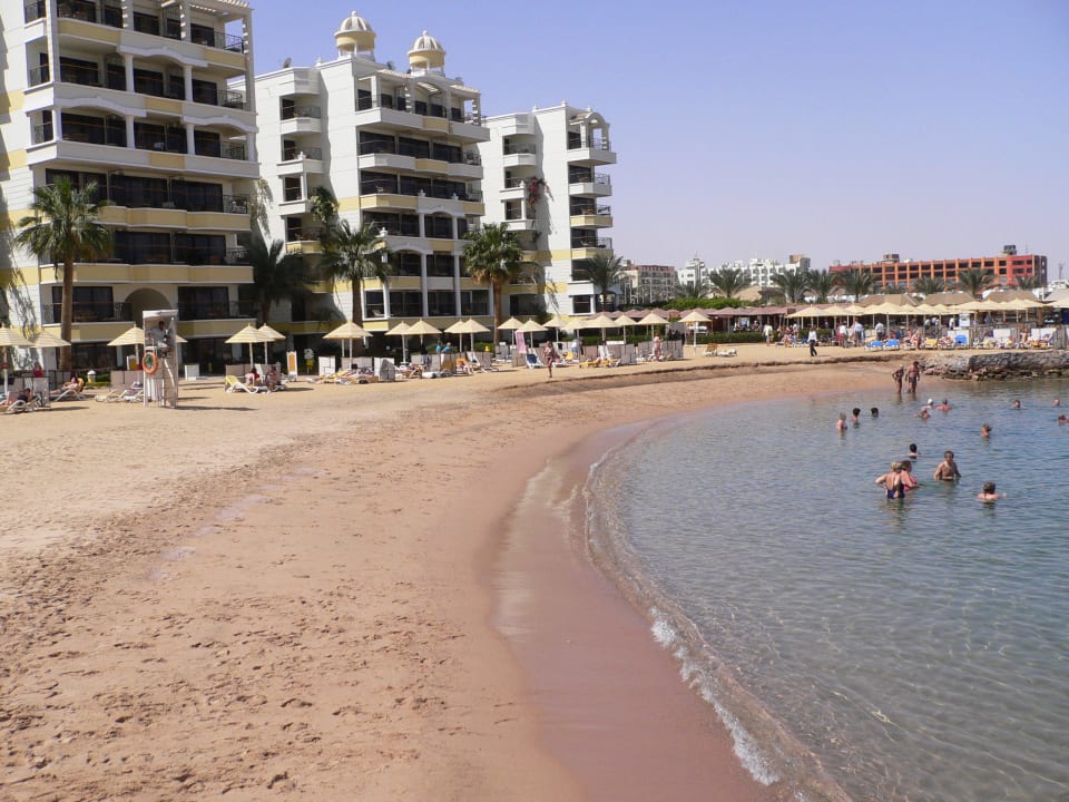 Innenbereichb und Strand SUNRISE Holidays Resort (Adults Only)