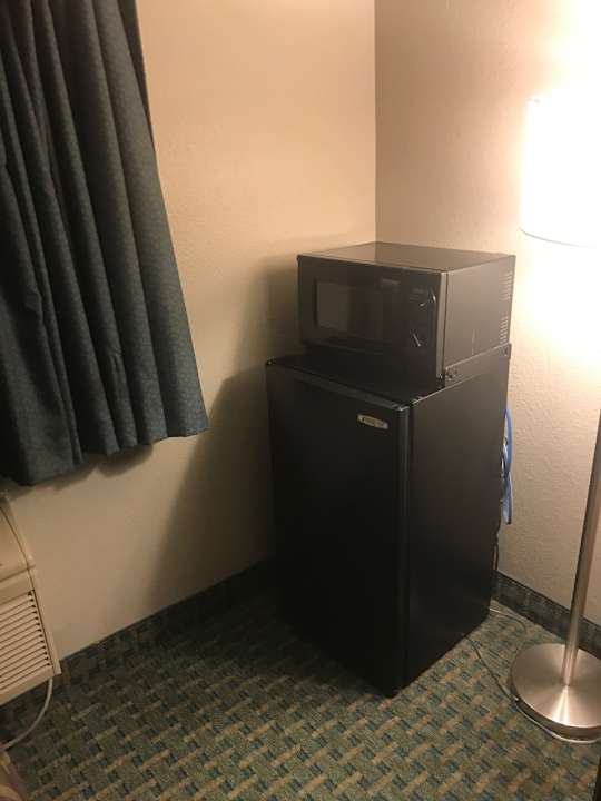 Zimmer Super 8 St Charles