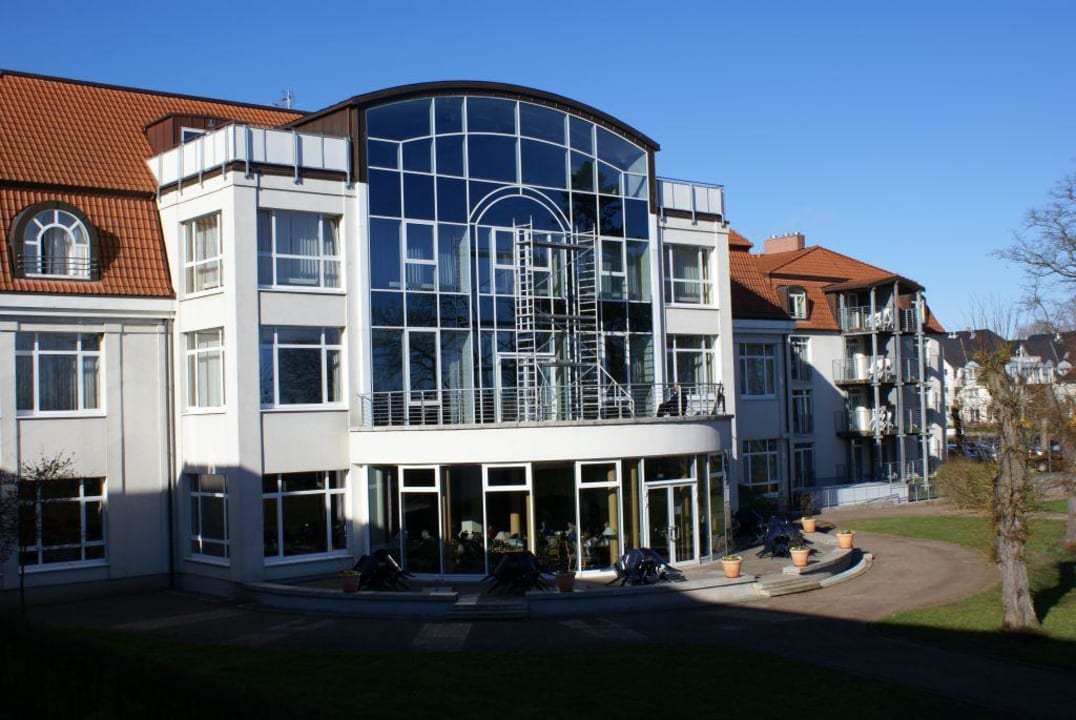 Blick von Seeseite aus der Suite Seehotel Großherzog von Mecklenburg