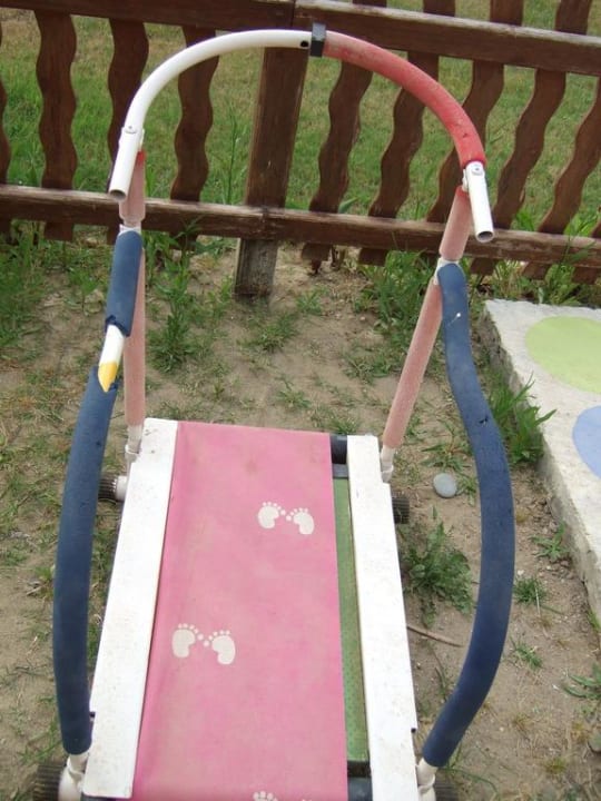 Auf dem Spielplatz Calimera Serra Palace