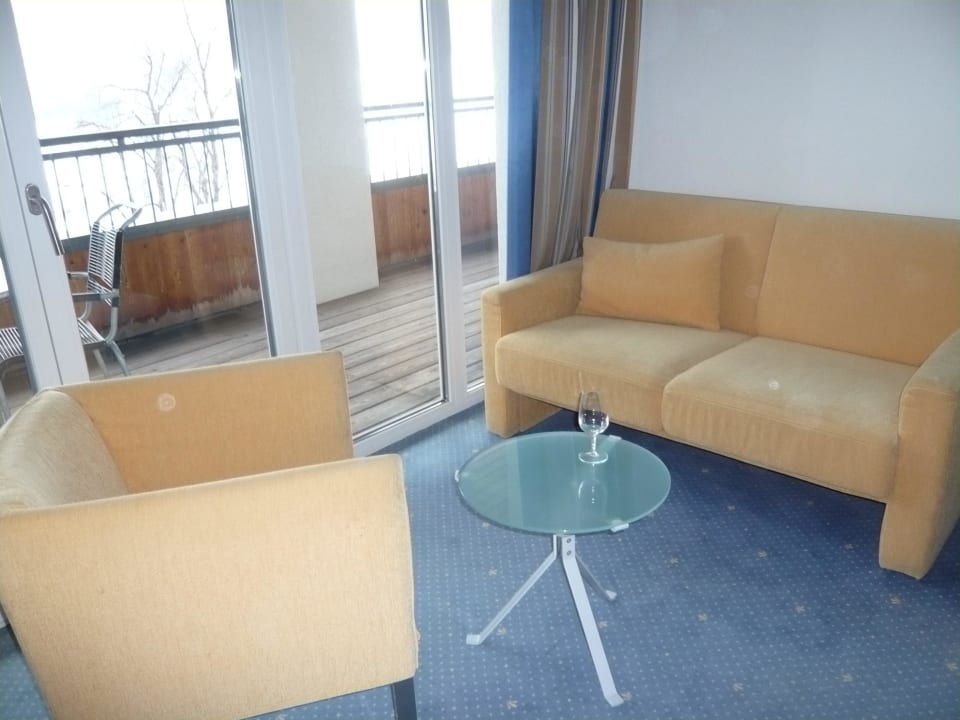 Sitzbereich im Zimmer Hirschen Wildhaus