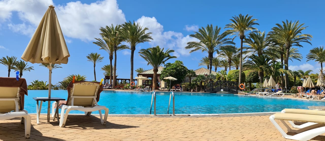 Pool R2 Rio Calma Hotel & Spa & Conference