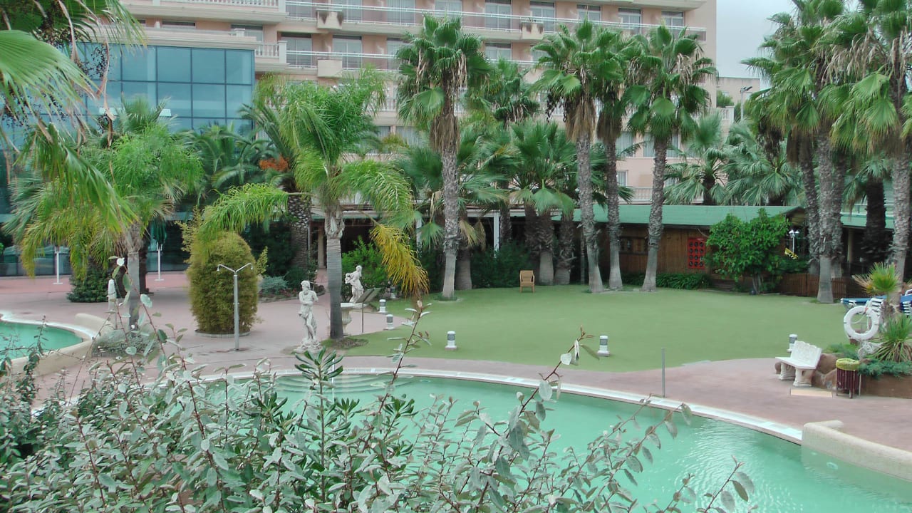 Eine schöne und gepflegte Anlage Hotel Palas Pineda