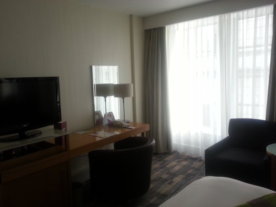 Fenster und Sitzecke Hotel Crowne Plaza London - The City