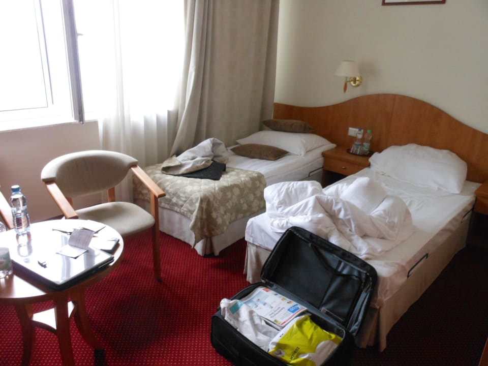 Zimmer - Bett Best Western Hotel Portos