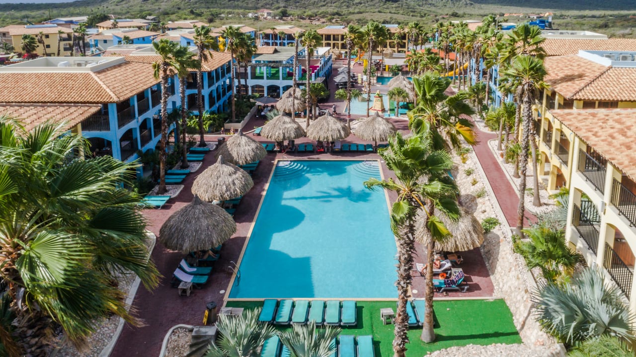 Pool Kunuku Aqua Resort – Trademark Collection by Wyndham