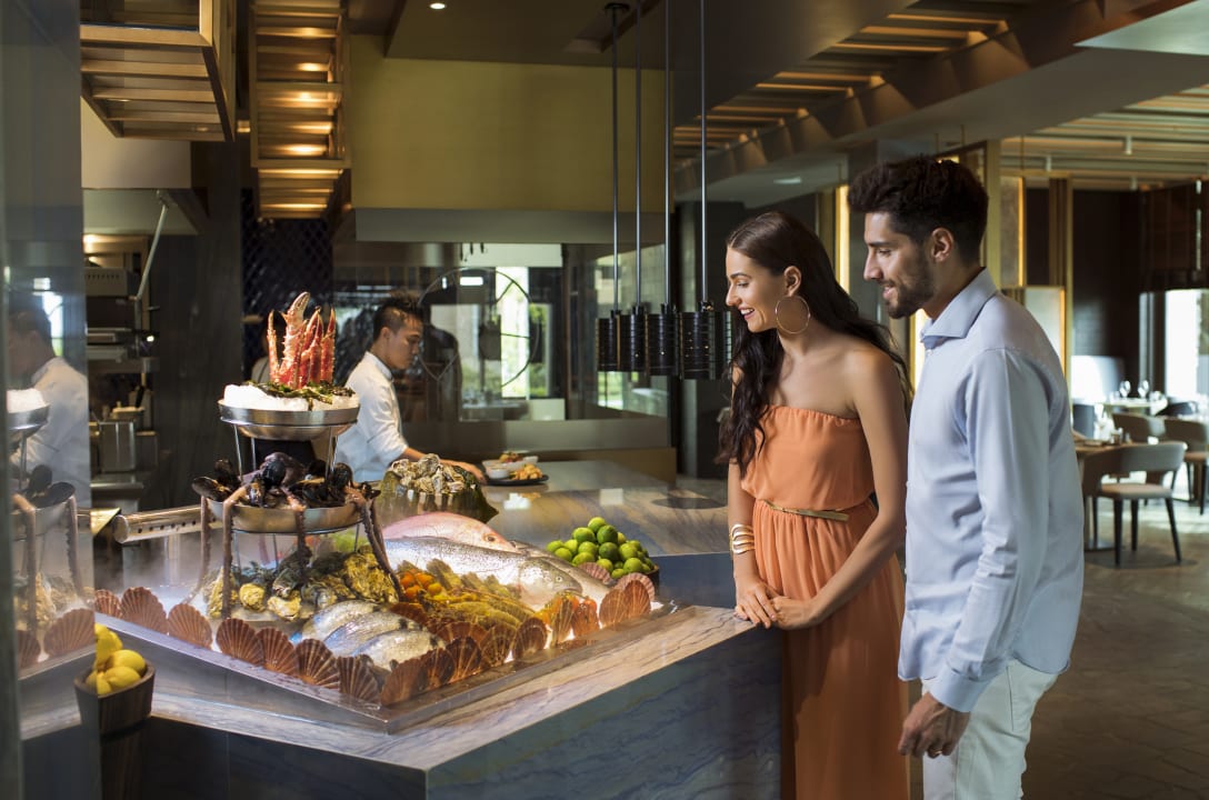 Gastro Saadiyat Rotana Resort &  Villas