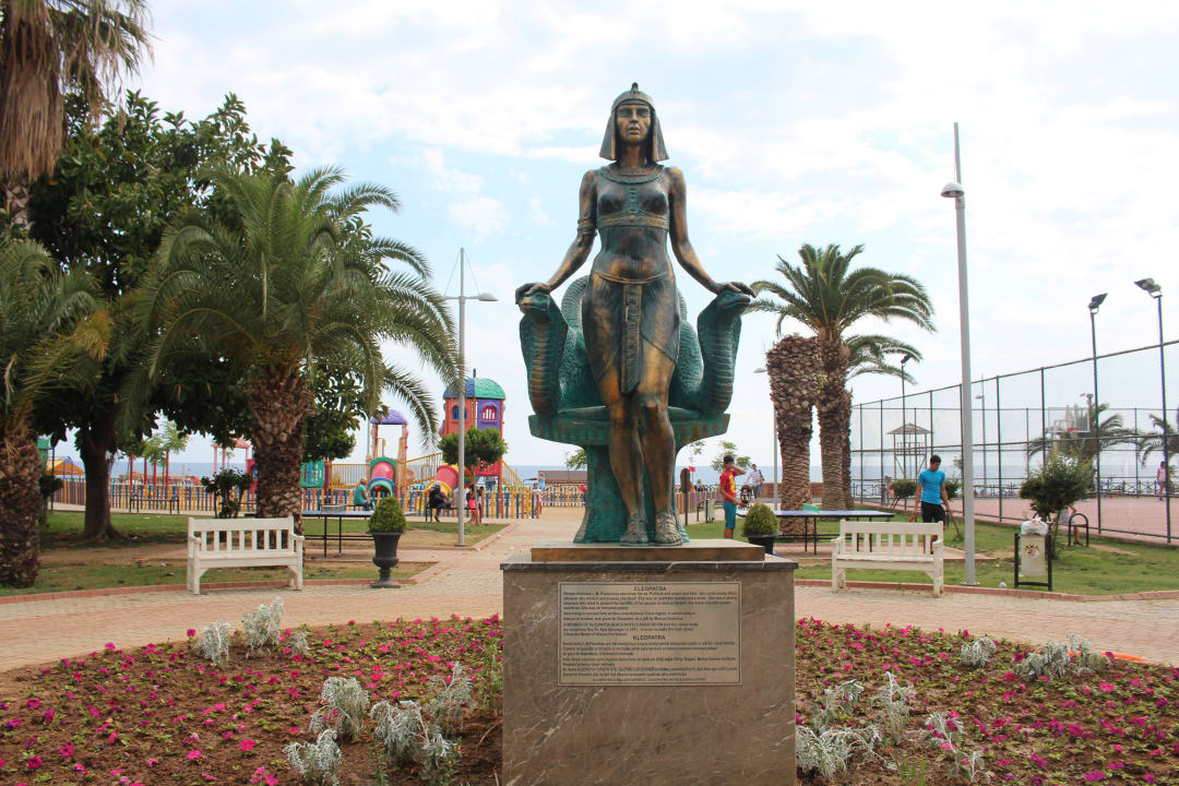 Пляж Клеопатра в Аланье Hotel Blue Fish