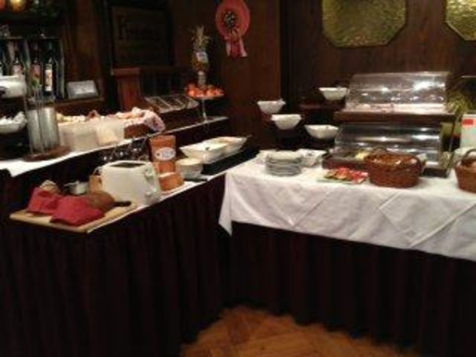 Frühstücksbuffet Hotel Schwarzer Adler