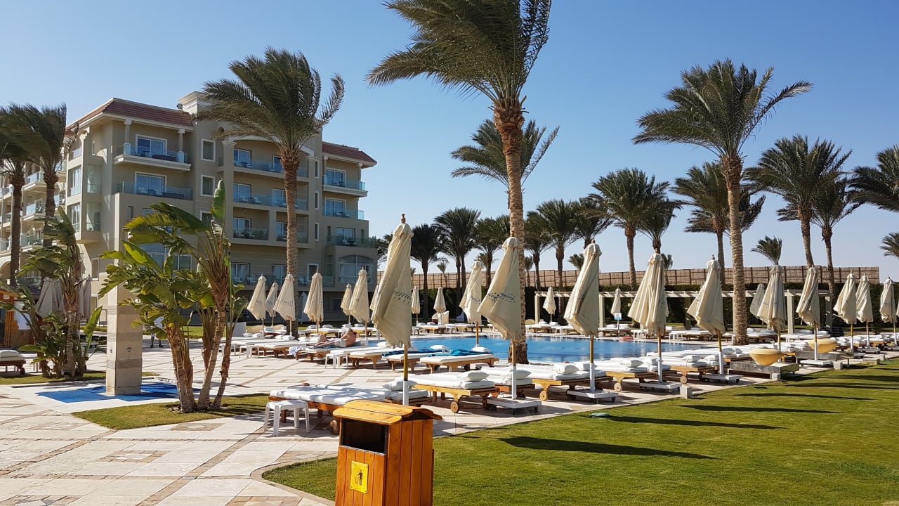 Pool Premier Le Reve Hotel & Spa