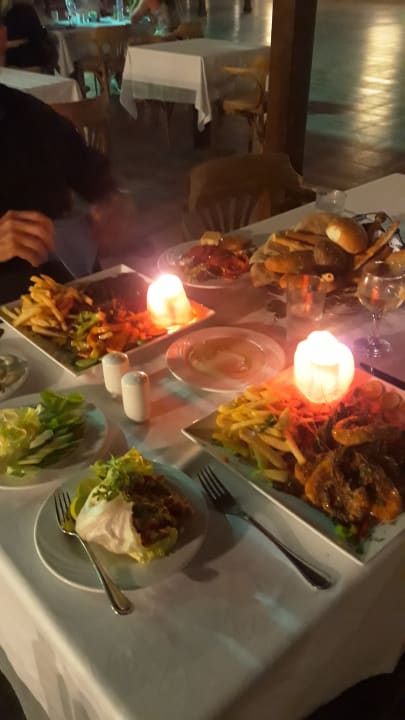 Gastro Shams Alam Beach Resort