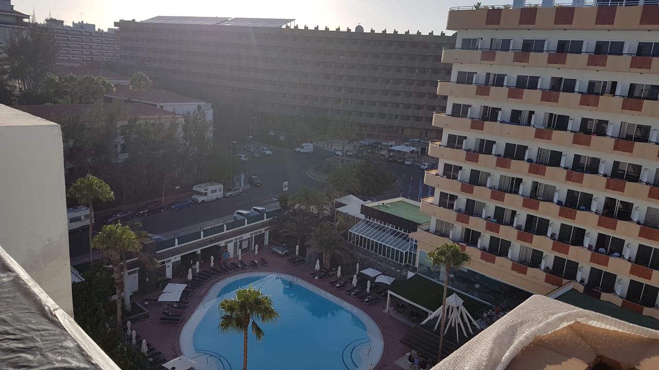 Pool allsun Hotel Lucana