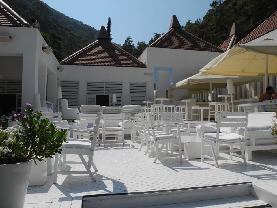 Bereich vor dem Pascha Hillside Beach Club