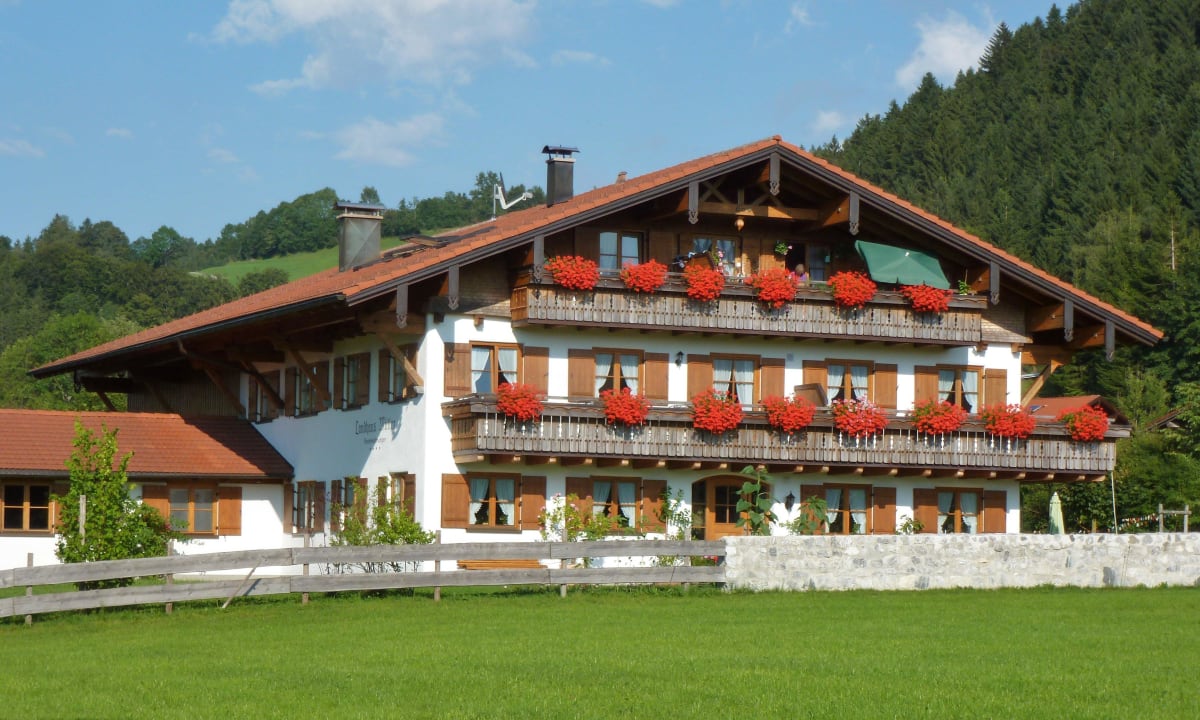 Haus von Süd-Westen AlpenFerienLandhaus Müller
