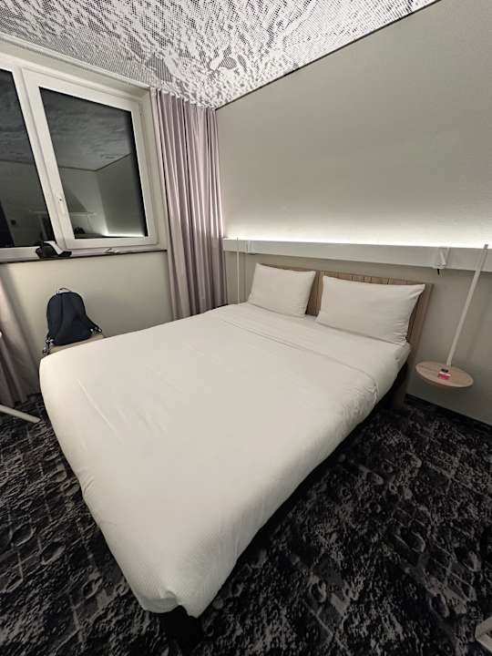 Zimmer ibis Duesseldorf Airport