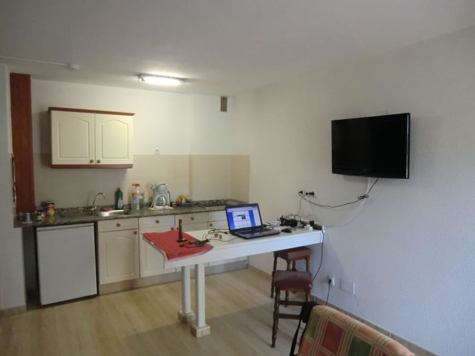 Zimmer mit neuen TV & Küchenzeile Hotel El Palmar