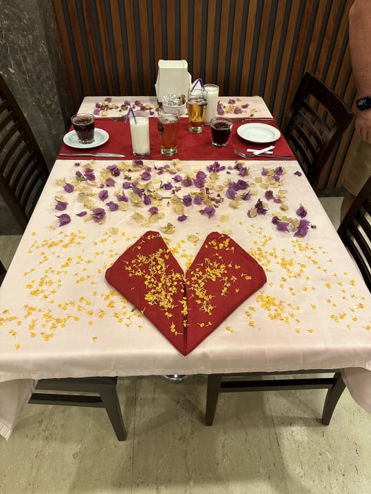 Gastro Telatiye Resort