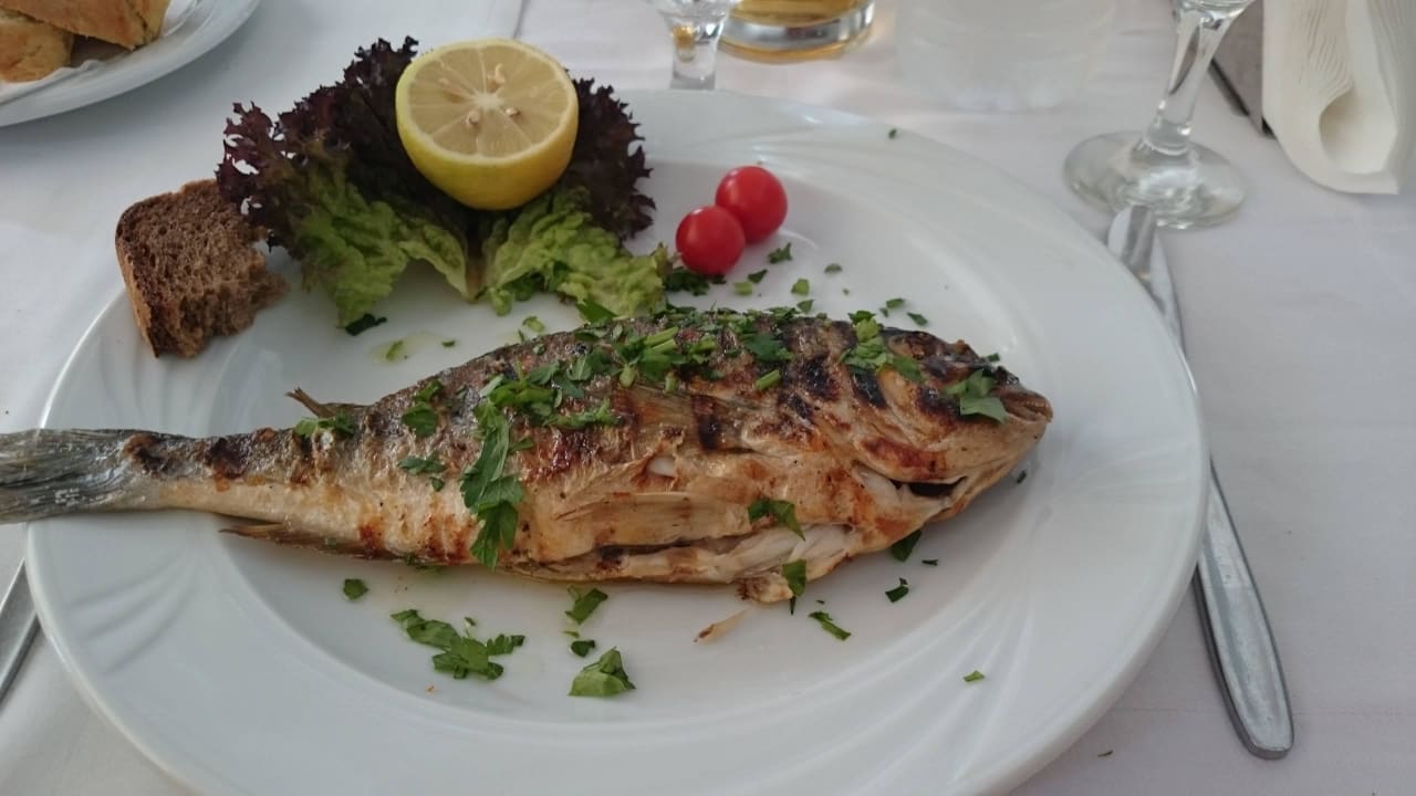 Hier verhungert niemand Hotel Portes Beach
