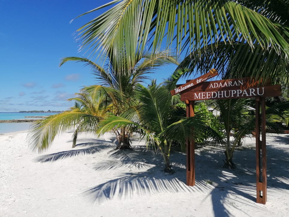 Strand Adaaran Select Meedhupparu Island Resort - Premium All Inclusive