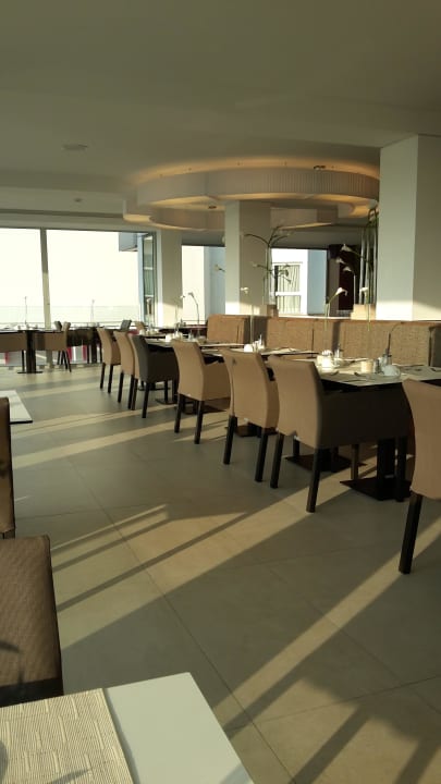 Restaurant Kyrat Amarac