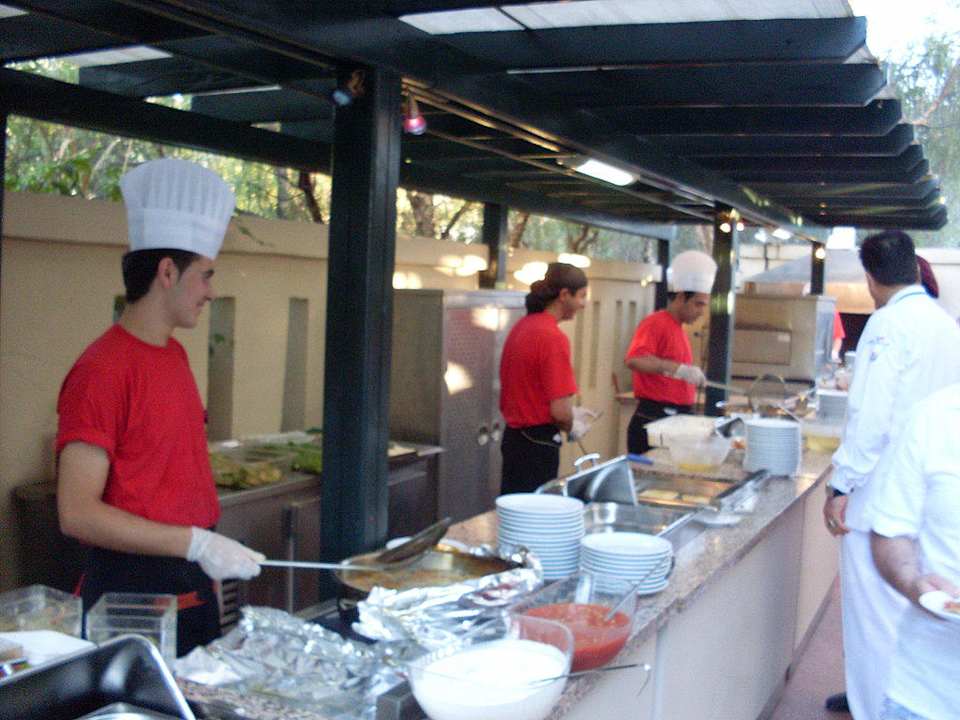 Buffet extérieur Izer Hotel & Beach Club