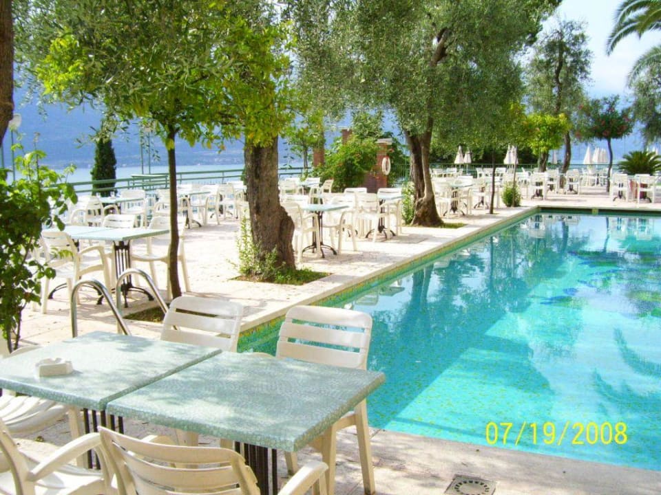 Pool Hotel Cristina
