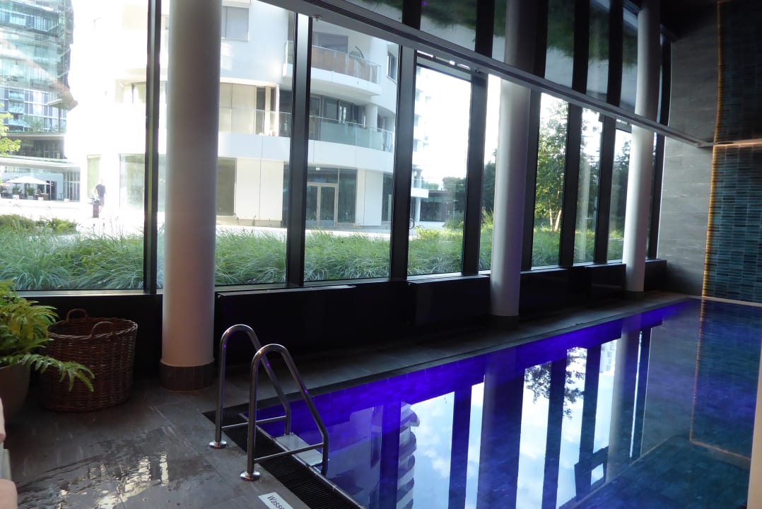 Pool Adina Apartment Hotel Vienna Belvedere