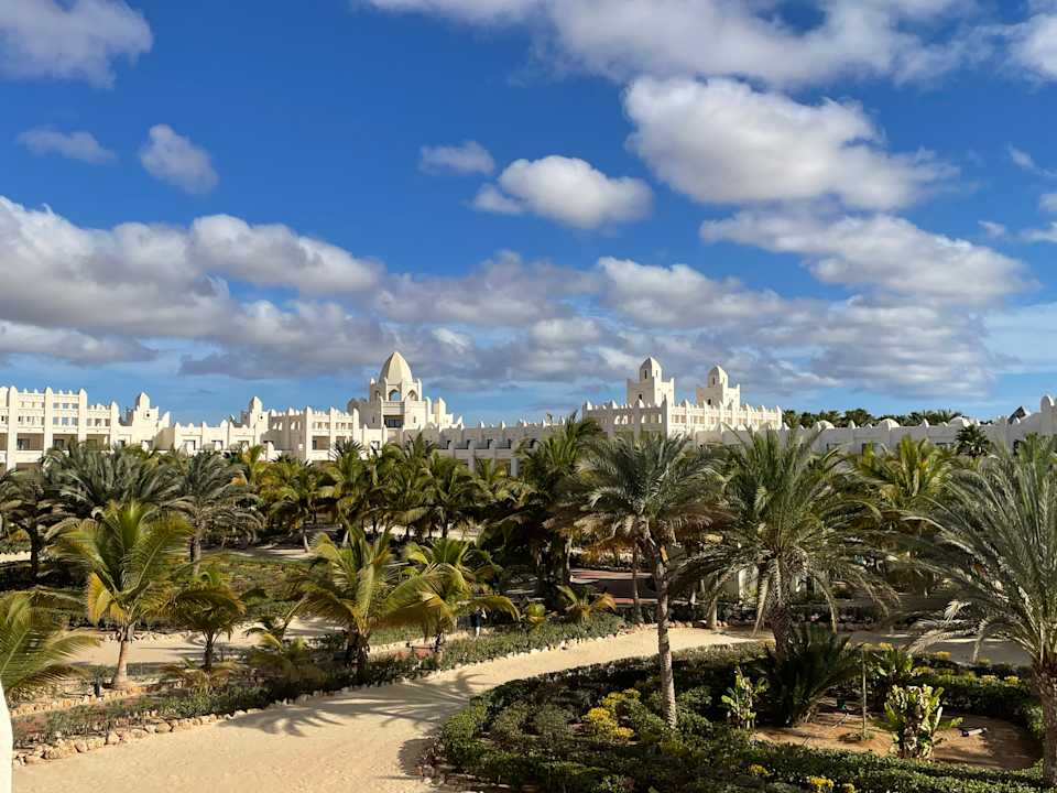 Außenansicht Hotel Riu Karamboa