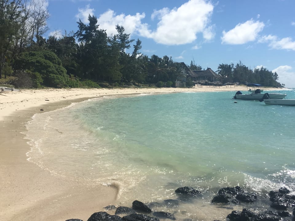 Strand Crystals Beach Resort Belle Mare, a member of Radisson Individuals