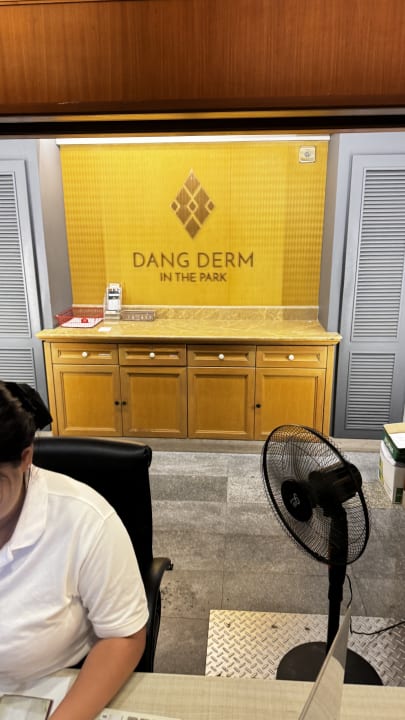 Lobby Hotel Dang Derm in The Park