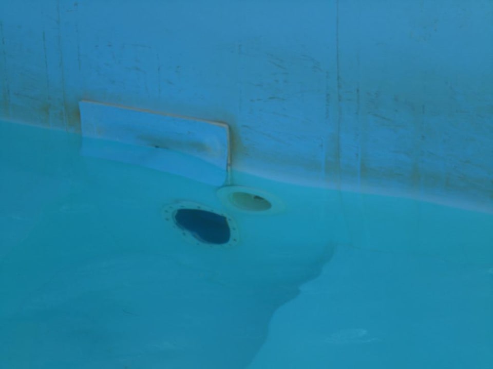 Folie im Pool Titanic Beach Spa & Aqua Park