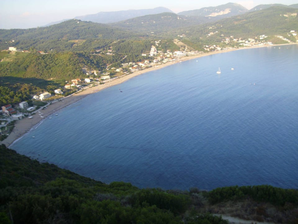 Blick vom Balkon zur Bucht von Agios Georgios Porto Timoni
