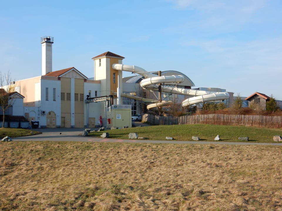 Das Aqua Mundo von außen Center Parcs Park Hochsauerland