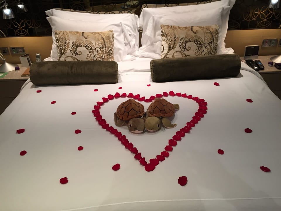 Unser Bett  Conrad Abu Dhabi Etihad Towers