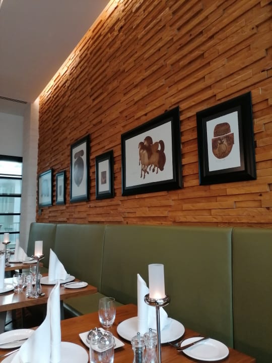 Gastro Acanthus Cennet Barut Collection