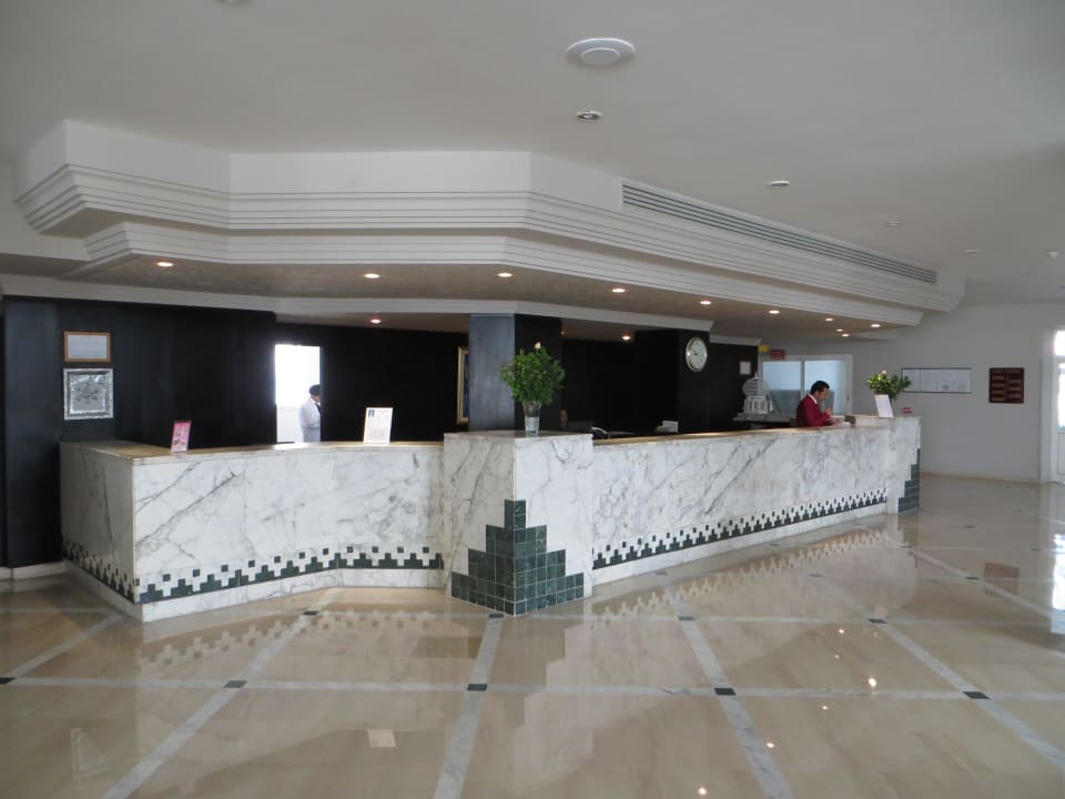 Die Rezeption El Mouradi Club Kantaoui