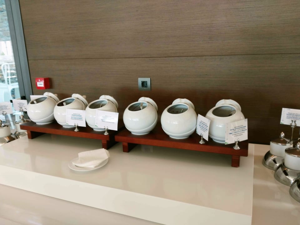 Diverse Marmeladen. Gennadi Grand Resort