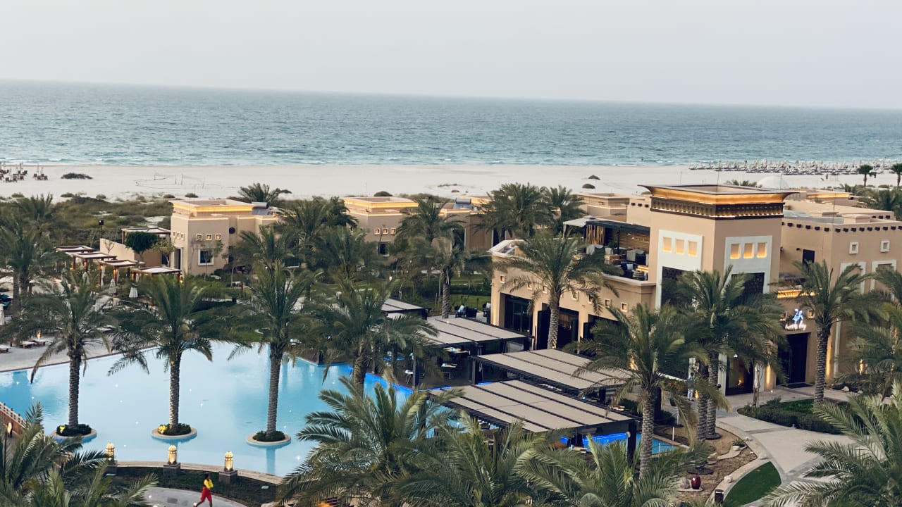 Pool Saadiyat Rotana Resort &  Villas